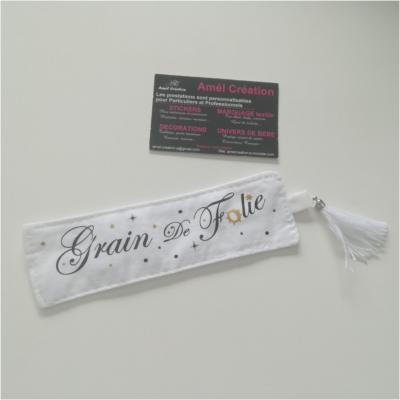 Marque page - Grain de folie - pompon à personnaliser
