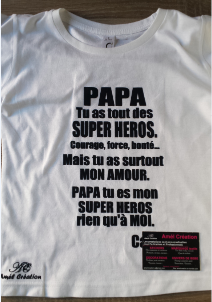 Papa super heros blanc enfant noir