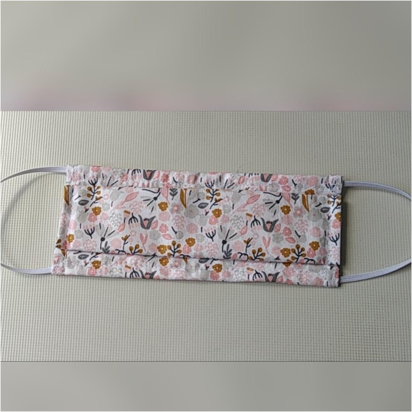Petites fleurs rose