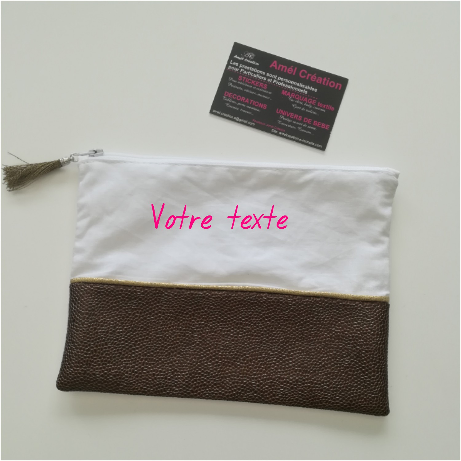 Strass marron et coton blanc