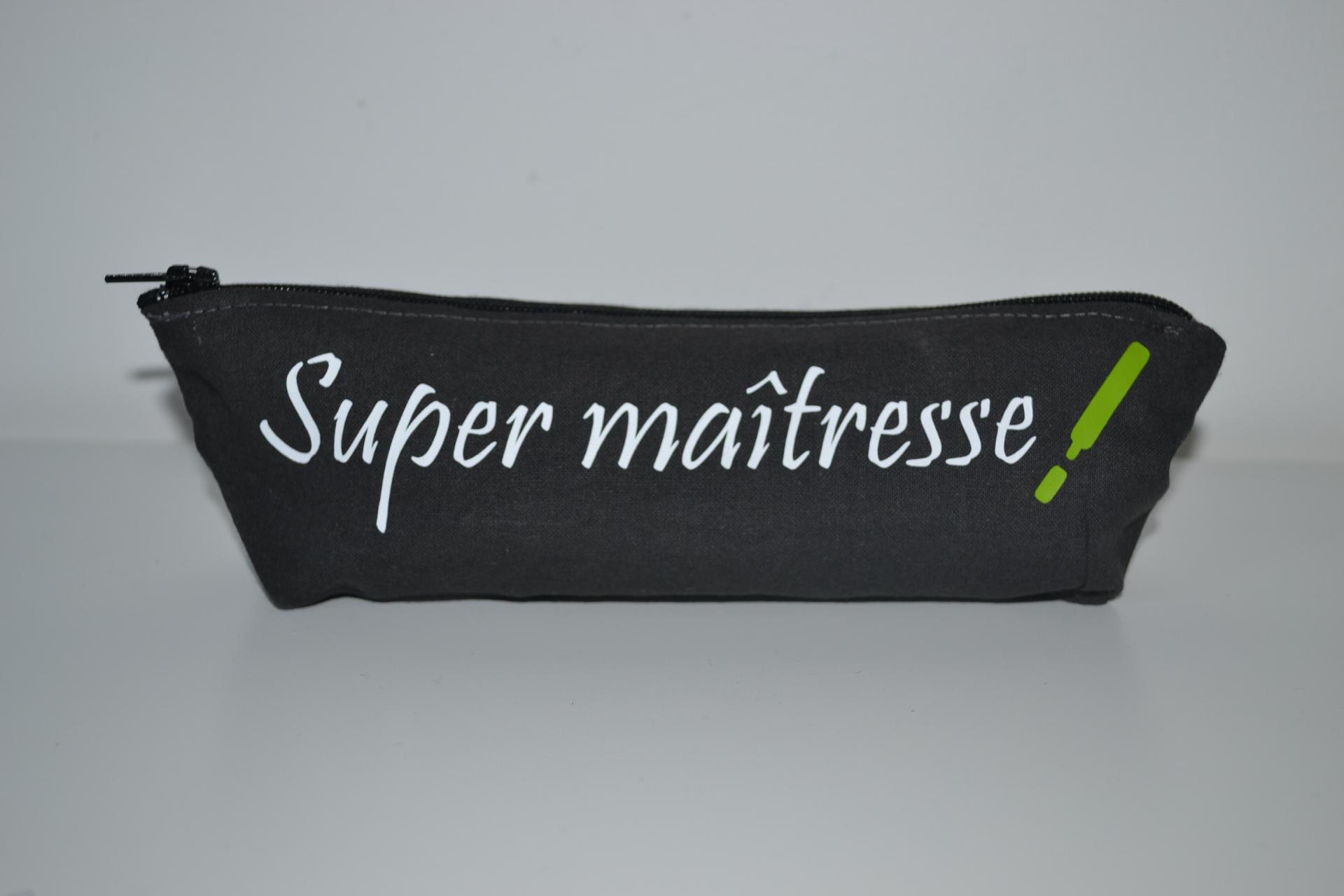 Trousse super maitresse 1 21x6x4